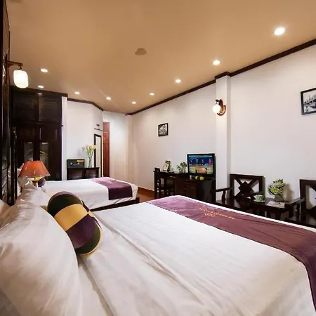 Impressive Boutique Hotel Hanoi Exterior photo